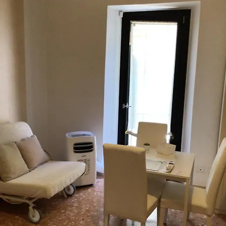 Apartment A Due Passi Da Giulietta-casa Capuleti